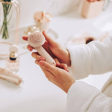 Load image into Gallery viewer, Flawelss Silicone Facial Cleanser And Massager Usb Rechargeable