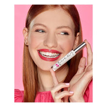 Load image into Gallery viewer, Essence What The Fake! Plumping Lip Filler Hyaluronic Acid And Vitamin E 4.2 ml
