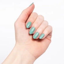 Load image into Gallery viewer, Essence Gel Nail Colour 40
